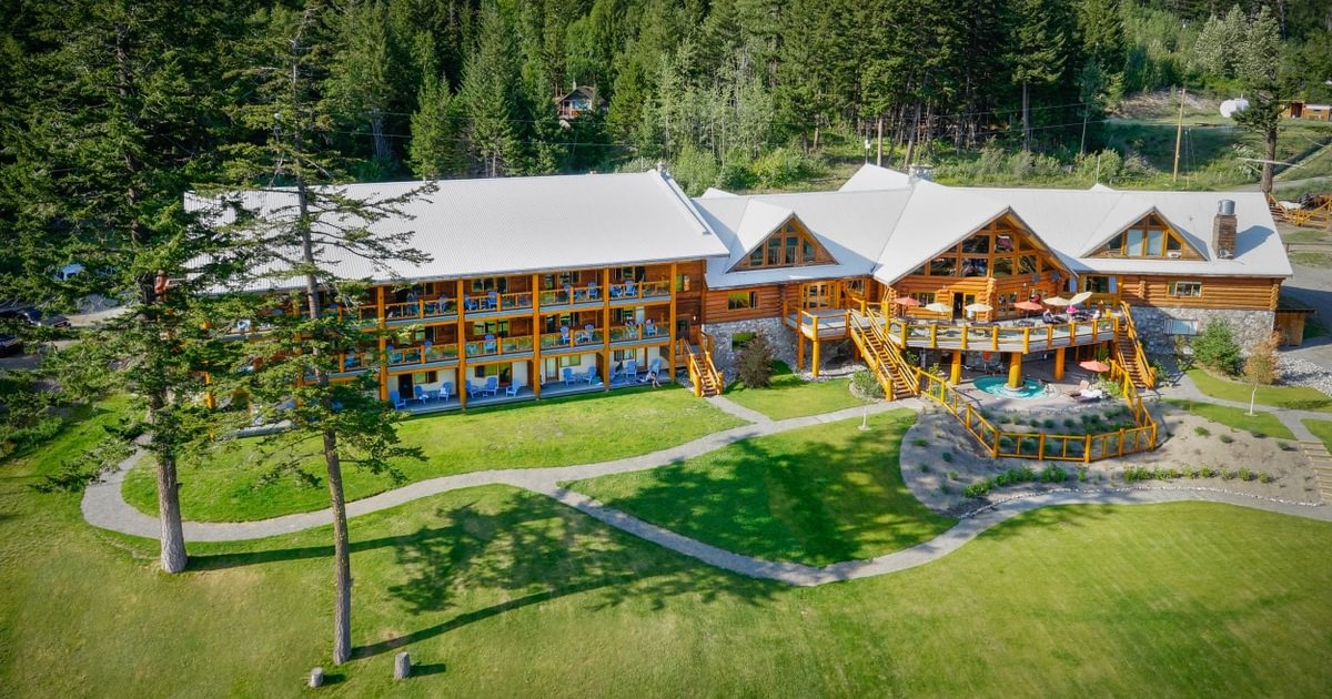 Tyax Lodge & Heliskiing